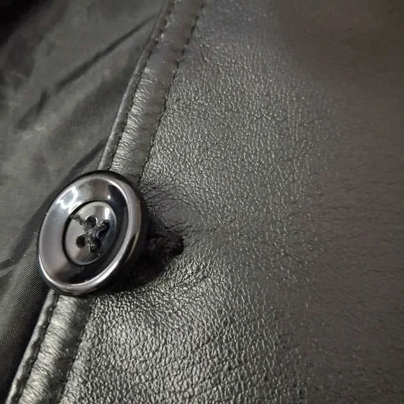 East 5th Womens Sz Large Black Genuine Leather Jacket 90s Classic Button Front - Picture 11 of 12
